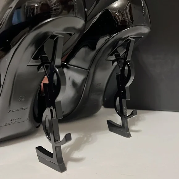 Saint Laurent size 39 pumps like new 🌹💘special - Picture 5 of 7